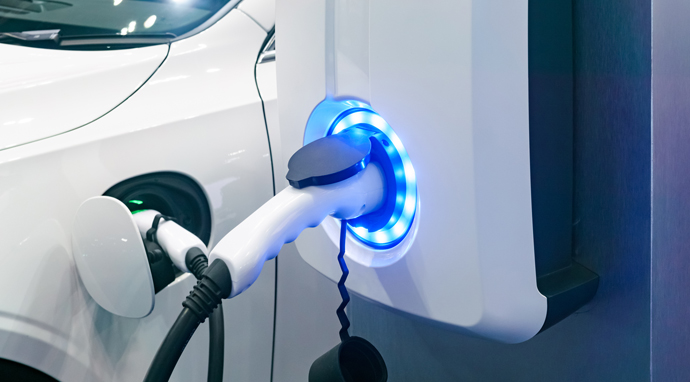 Elektrikli Araçlar İle Sürdürülebilir Gelecek
